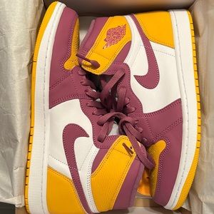 Air Jordan 1 high